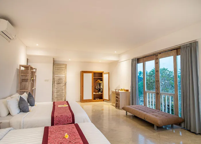 ホテル Kayun Retreat Mas 4*